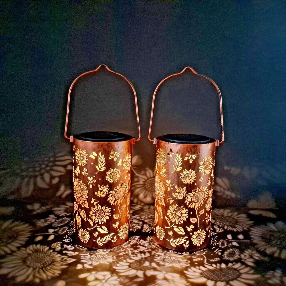 Sunflower Solar Lanterns-Set of 2- Hanging Light-LED-Outdoor Garden Lamp - Decor